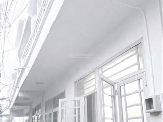 Nhà cấp 4 mới ở ngay 2 tầng gần ủy ban phường tân chánh hiệp xe hơi tới nhà chỉ 30m,chỉ nhỉnh 1.8t