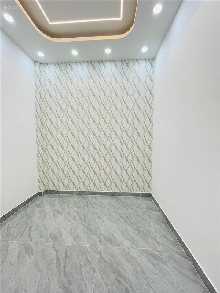Quận 12 nhà mới 2 tầng đường tân chánh hiệp 13, xe hơi thông, gần đh giao thông, 3.9 tỷ