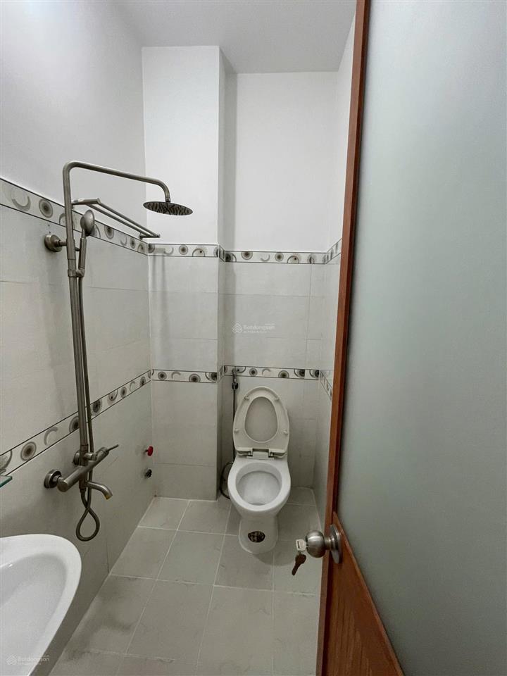 Nhà góc 2 mặt tiền  đường xe hơi lâm thị hố, quận 12 chỉ 4 tỷ 790