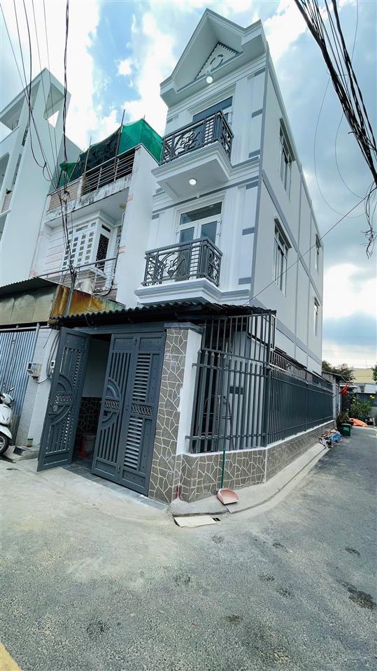 Nhà góc 2 mặt tiền  đường xe hơi lâm thị hố, quận 12 chỉ 4 tỷ 790