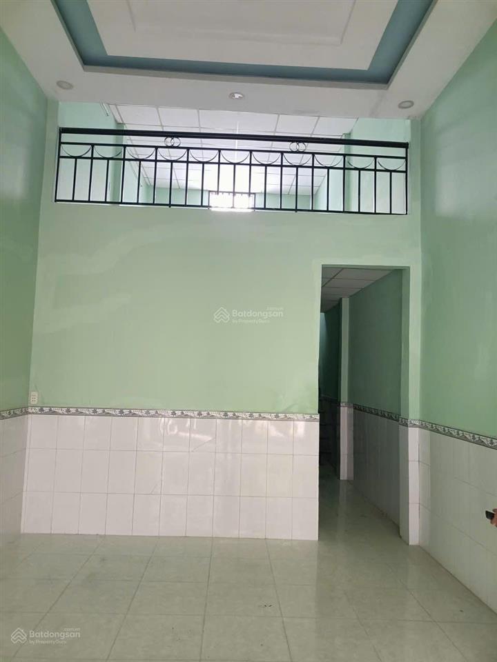 Quận 12, nhà ngon đường xe hơi, tân chánh hiệp 3 vào chỉ 50m, 4x12, chỉ 3 tỷ 890