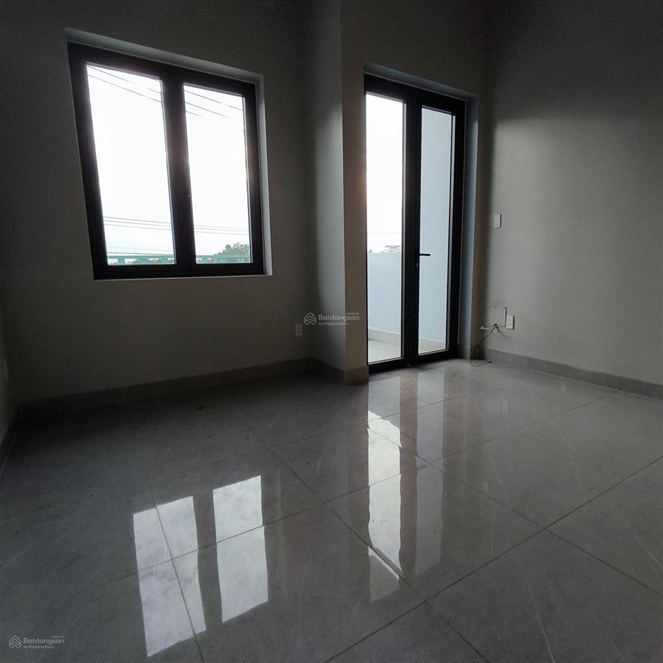 Bán nhà 2 tầng btct mặt tiền nguyễn thị thử hóc môn