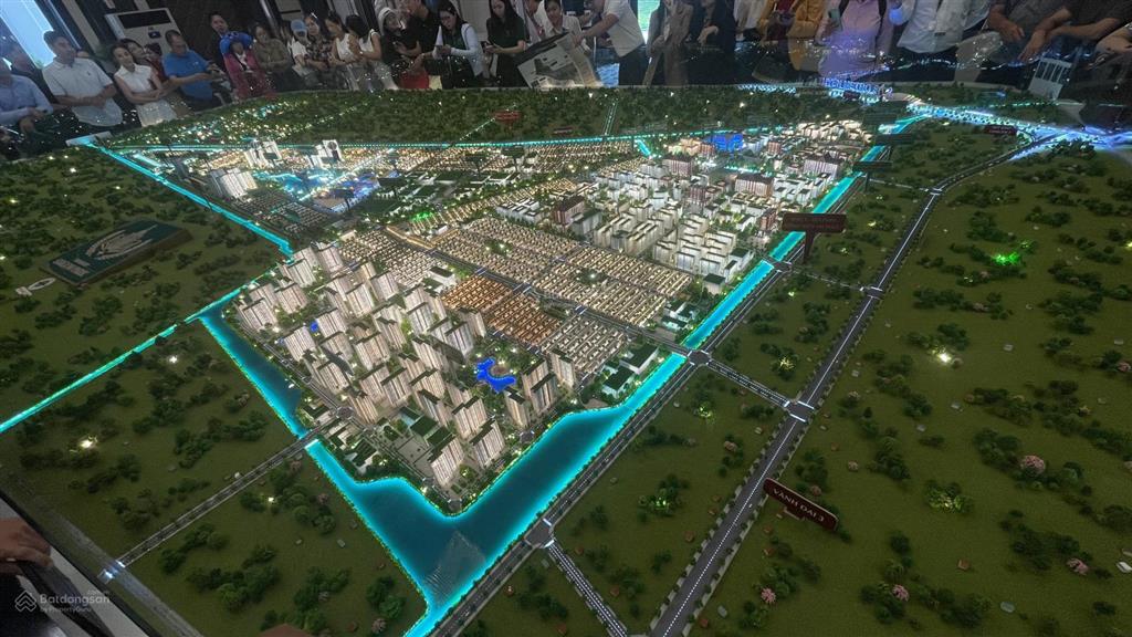 Bán đất nền dự án vinhomes hóc môn