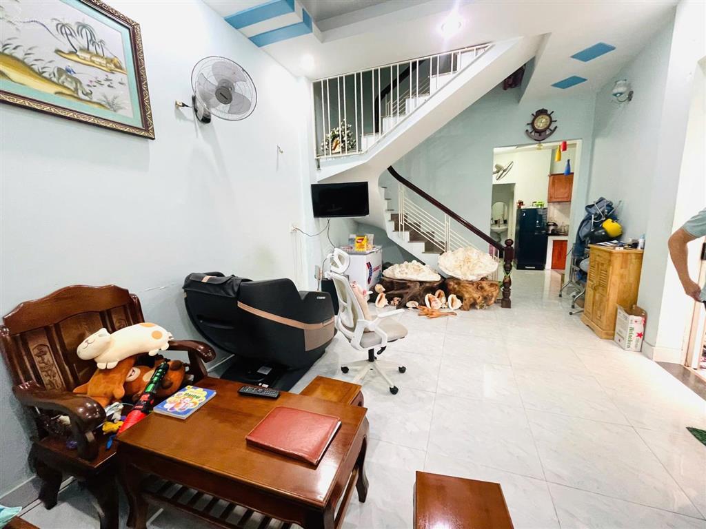 Quận 12 căn nhà 3pn đường tân chánh hiệp 35 đi vô, 54m2 chỉ 3.3 tỷ