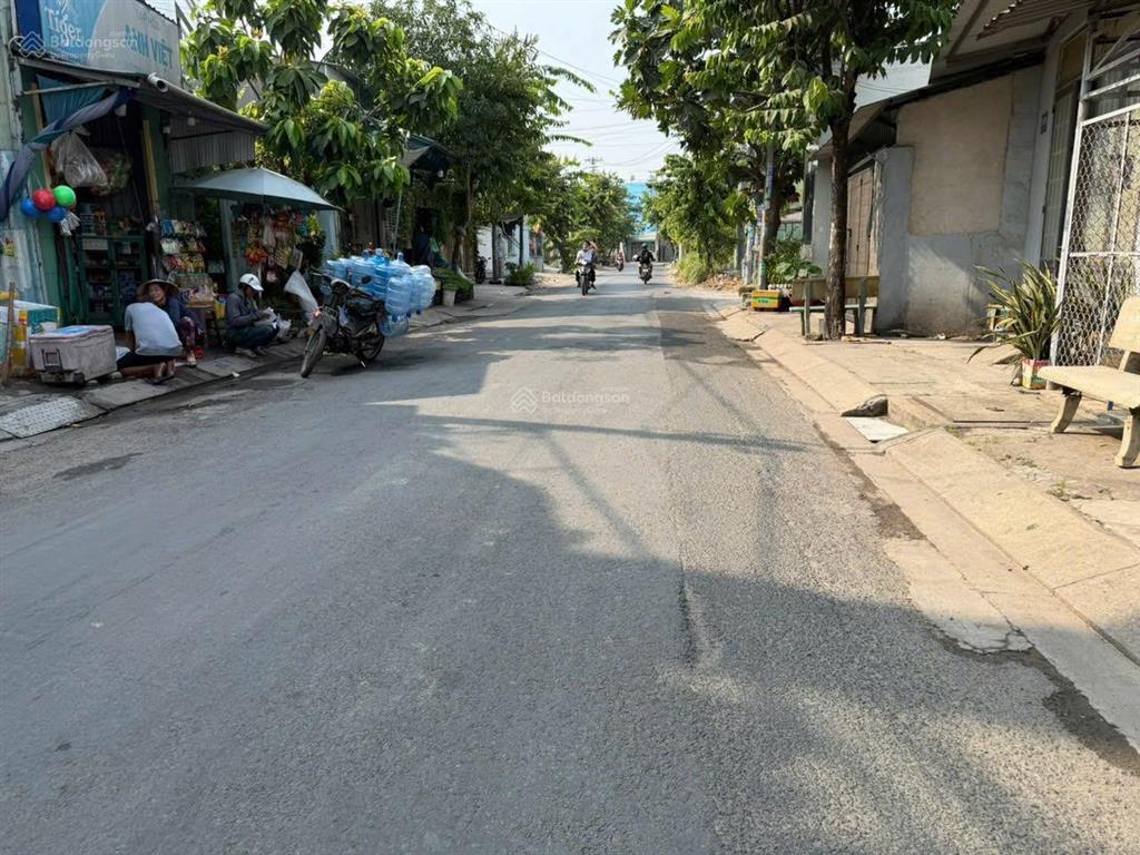 Bán dãy trọ hẻm xe tải, dòng tiền 100tr/năm, thới tam thôn 6, hóc môn  nhỉnh 4 tỷ