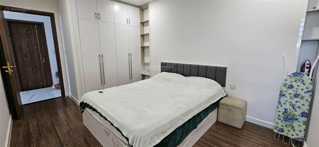 Gia đình tôi cho thuê căn 3 ngủ chung cư sunshine city, giá cho thuê  18tr/ tháng,  0383 654 ***
