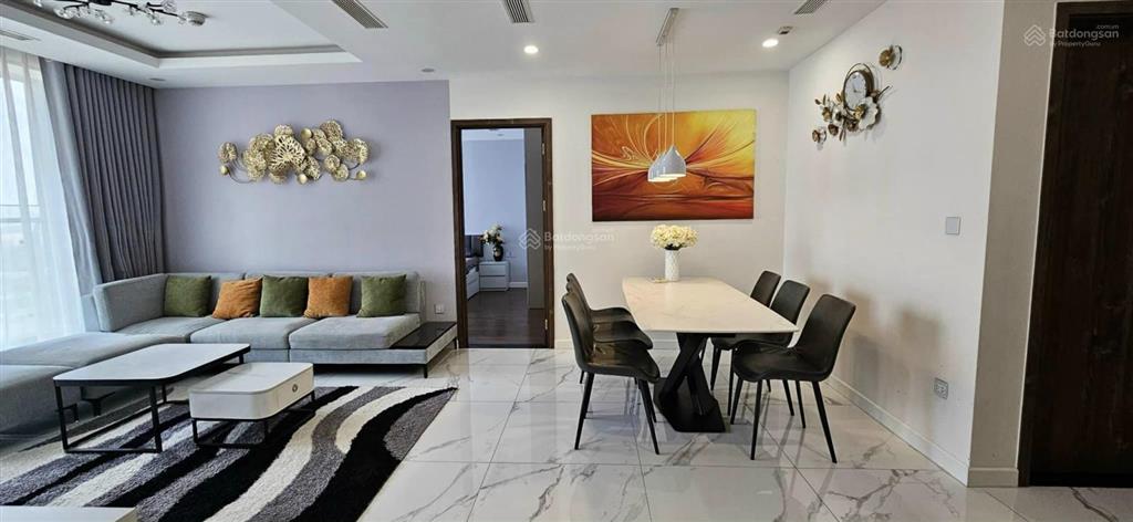 Gia đình tôi cho thuê căn 3 ngủ chung cư sunshine city, giá cho thuê  18tr/ tháng,  0383 654 ***