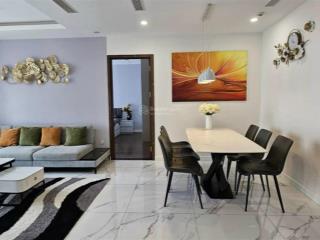 Gia đình tôi cho thuê căn 3 ngủ chung cư sunshine city, giá cho thuê  18tr/ tháng,  0383 654 ***