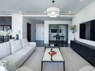 Cho thuê căn hộ 4 ngủ chung cư sunshine golden river, 230m2, tây hồ, hà nội.  0383 654 ***