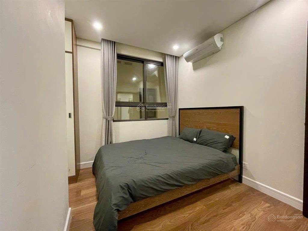 Tôi cho thuê căn hộ 4 phòng ngủ, view trọn hồ tây, giá chỉ 45tr/tháng.  0383 654 ***