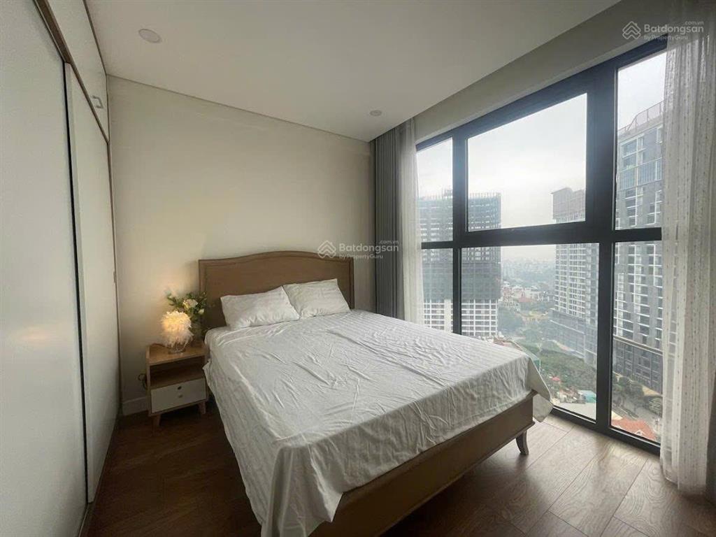 Tôi cho thuê căn hộ 4 phòng ngủ, view trọn hồ tây, giá chỉ 45tr/tháng.  0383 654 ***