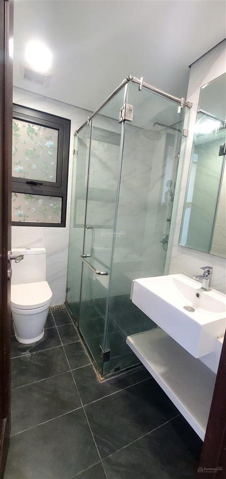 Tôi cần bán nhanh căn 70m2 tại chung cư d'. el dorado, giá 9 tỷ.  0383 654 ***