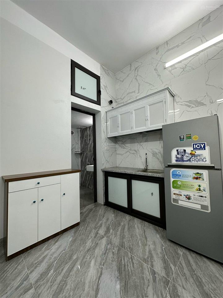 Cho thuê căn hộ 1 ngủ, 1 bếp riêng tại chung cư mini ngõ 32 đỗ đức dục.  0383 654 ***