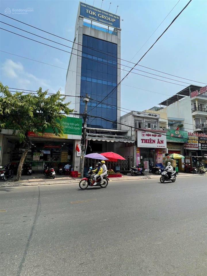 Cho thuê toà nhà mặt tiền đường hiệp bình