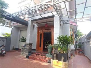 Cho thuê biệt thự 8m x 25m trường thọ thủ đức