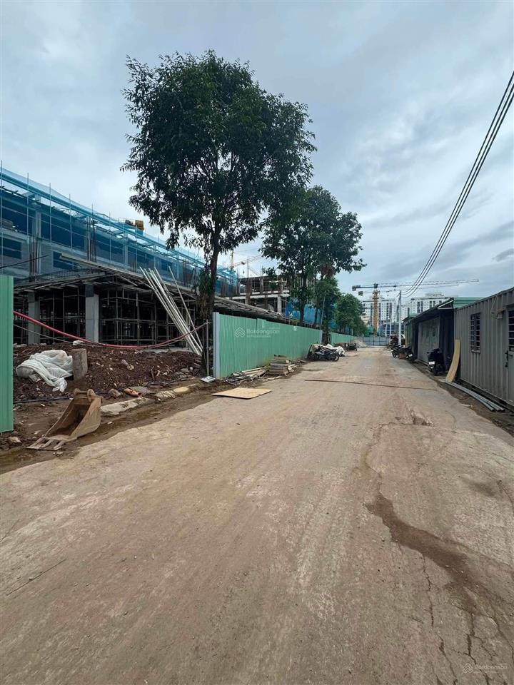 Cần bán nhanh ô liền kề tại thanh hà đã xây thô khu khu vực b2.3