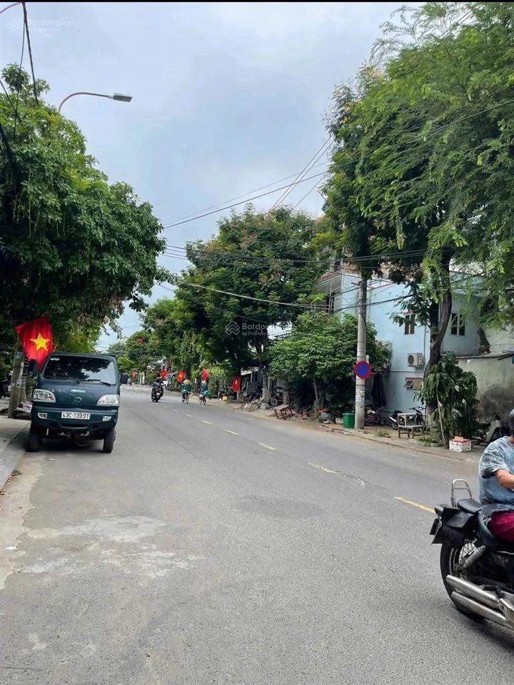 Bán đất mt lê tấn trung dt 112m2 ngang 5m đường 10m5