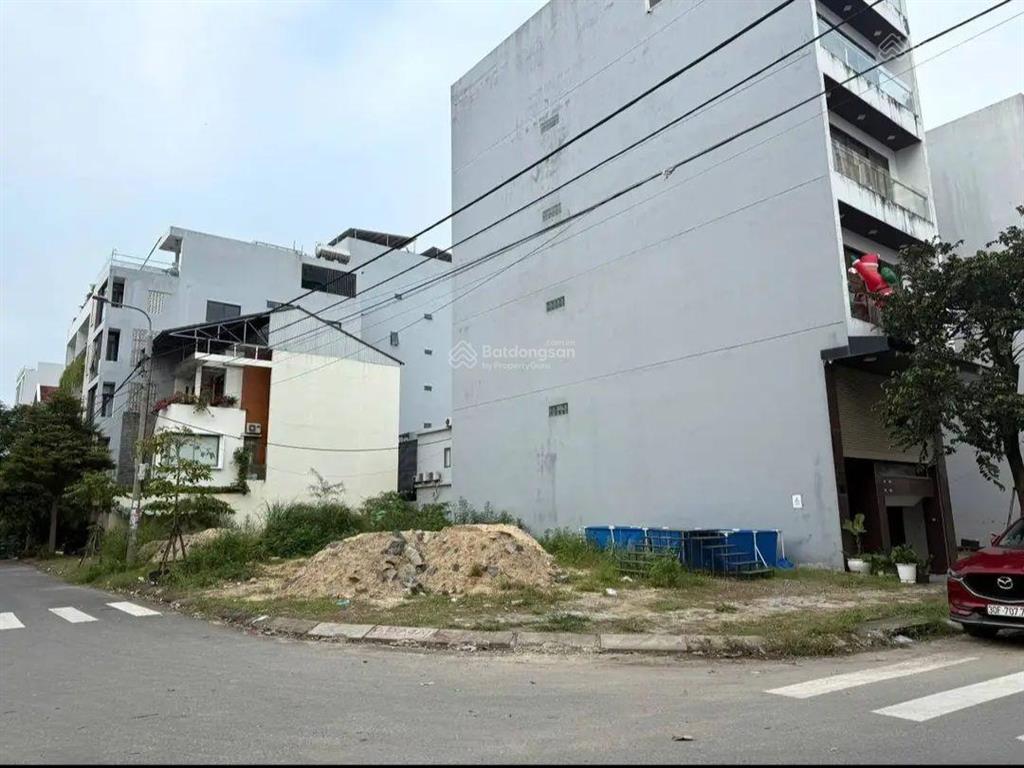 Bán lô đất mt trương quốc dung dt 122,5m2 ngang 5m