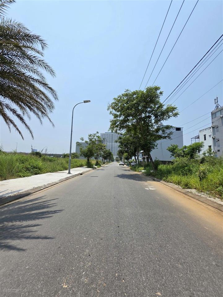 Bán lô đất mặt tiền trần sâm, dt 180m², ngang 10m