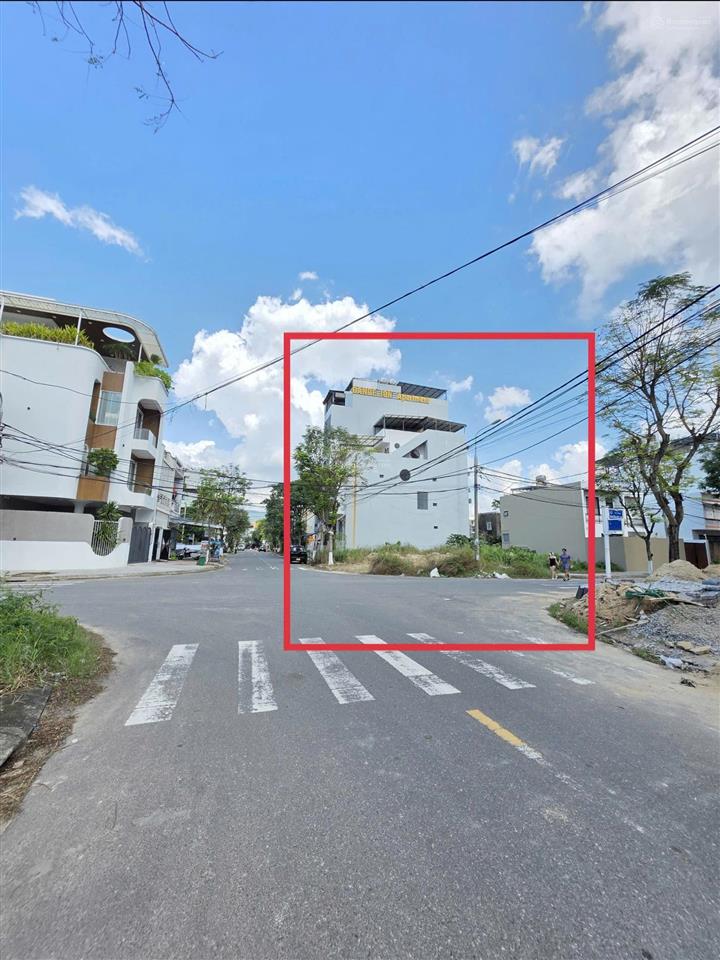 Bán góc 2mt đinh đạt & nguyễn đức an, dt 189m2 ngang 10m sát biển