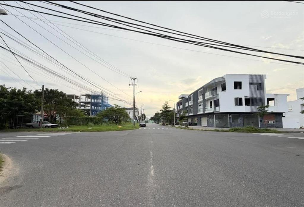Bán đất mt phạm huy thông dt 156m2 ngang 5m đường 10m5