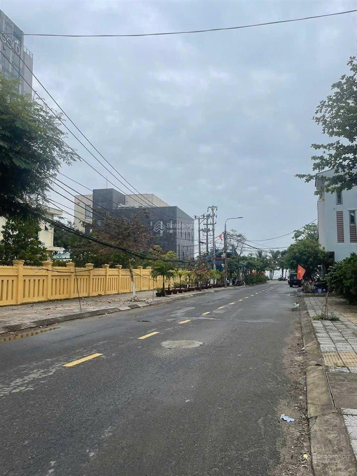 Bán lô đất mt nam an 1, dt 90m2 ngang 5m gần biển