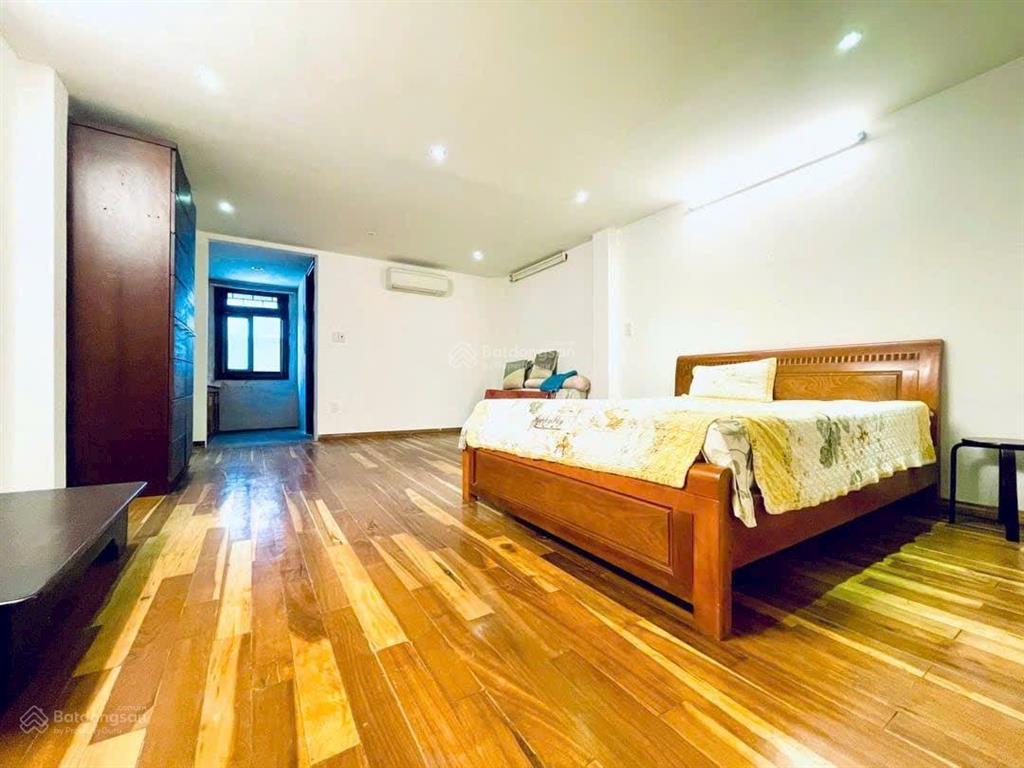 Bán nhà 4 tầng mt an cư 4 sát biển mỹ khê