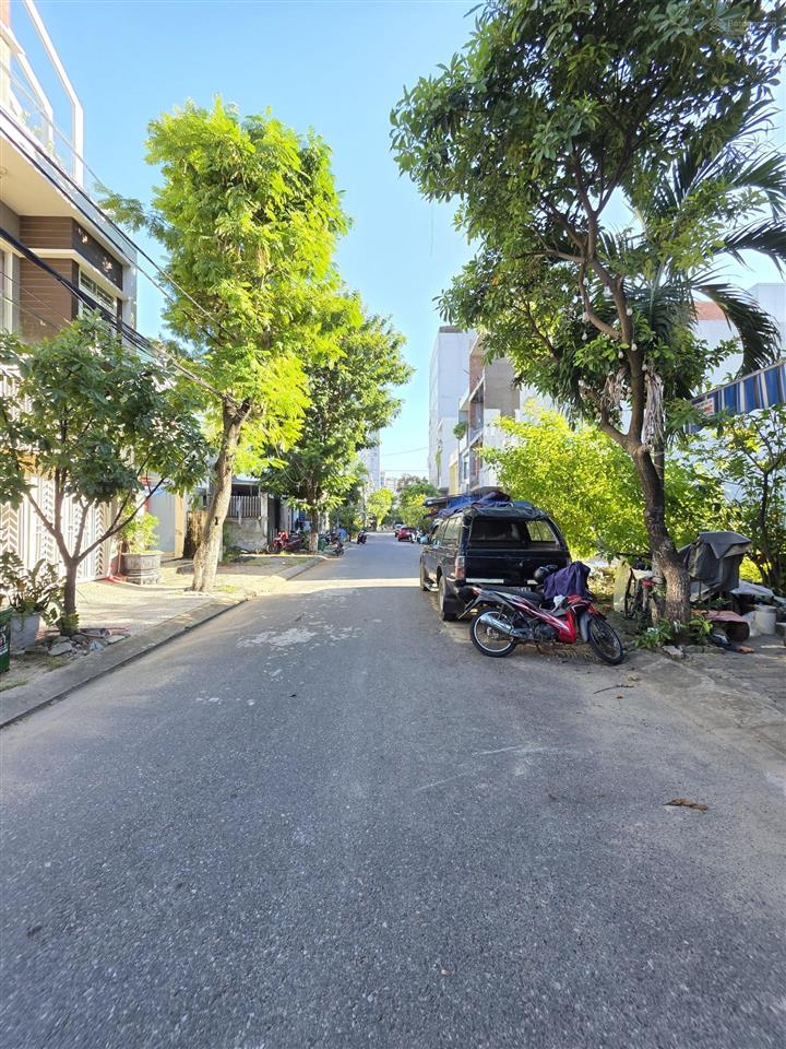 Bán lô đất mt thành vinh 4, dt 92m2 ngang 5m