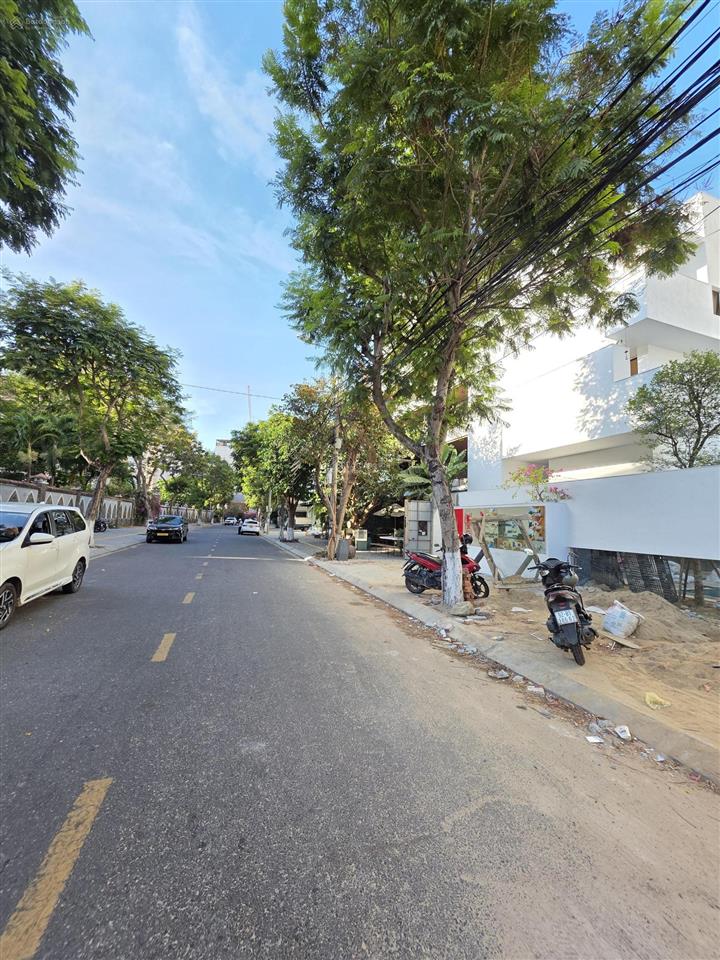 Bán đất mt hồ học lãm dt 100m2 ngang 5m đường 7m5