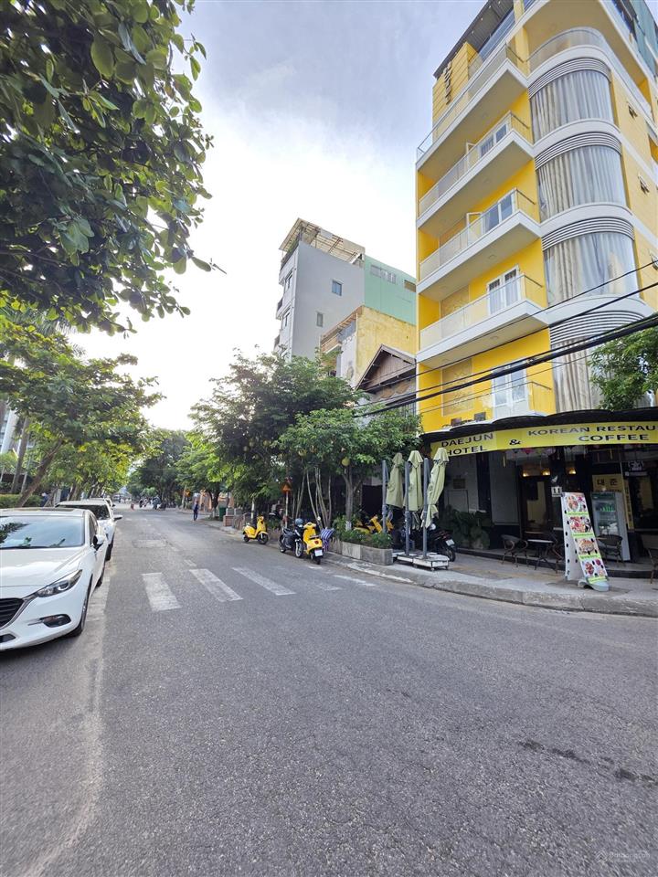Bán góc 2mt morison dt 106m ngang 6m đường thông biển