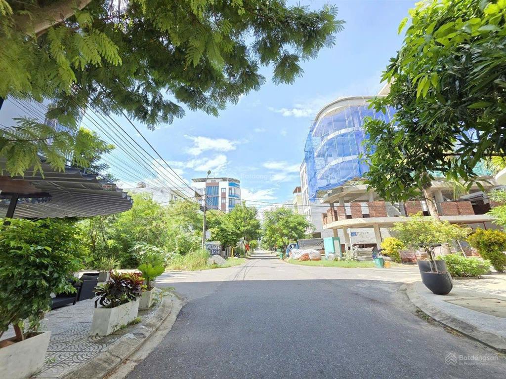 Bán đất mt tân thái 6 đường 5m5 gần biển