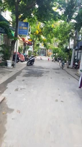 Bán đất mt bùi hữu nghĩa, dt 60m2 gần hồ nghinh