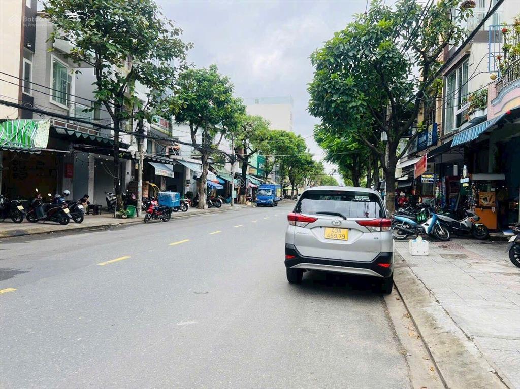 Bán đất mt nguyễn công trứ dt 117m2 ngang 5m