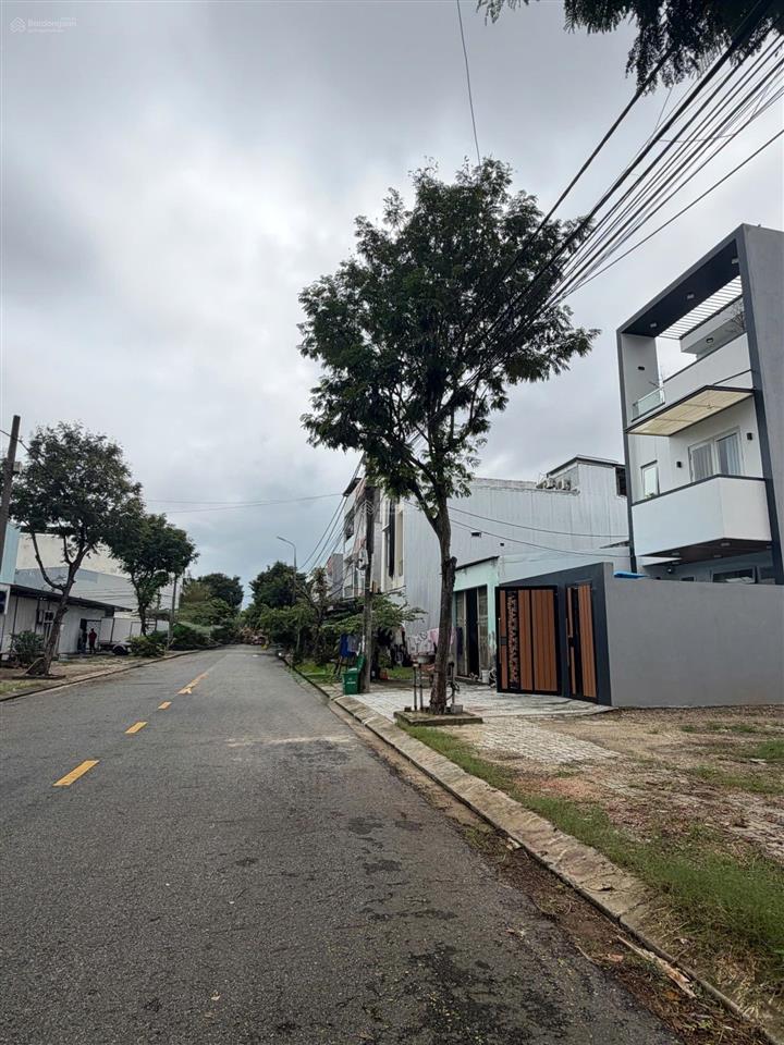 Bán lô đất mt đường 7m5 dt 85m2 ngang 5m ngô thì hương