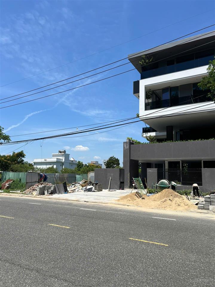Bán lô đất biệt thự lê văn lương dt 300m2 ngang 15m giá đầu tư
