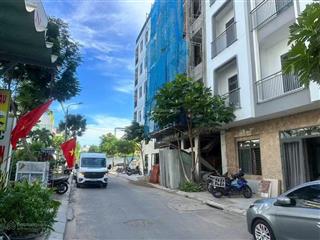 Bán đất mt mỹ khê 8, dt 80m, ngang 10m, cách biển 200m