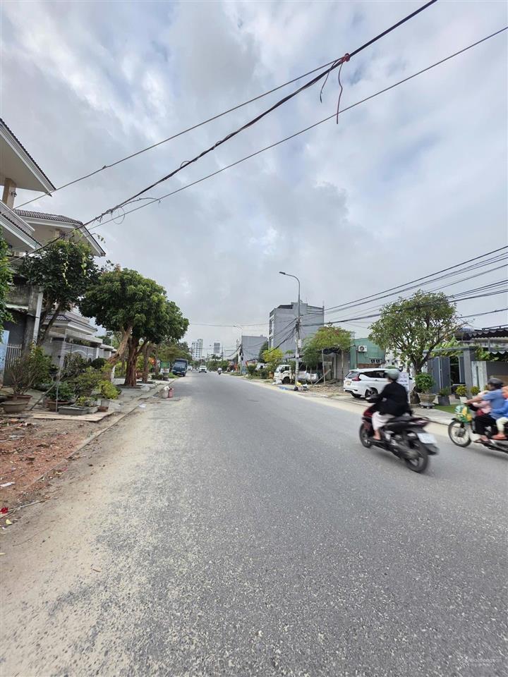 Bán lô đất mt chính hữu, dt 115m², đường 10m5
