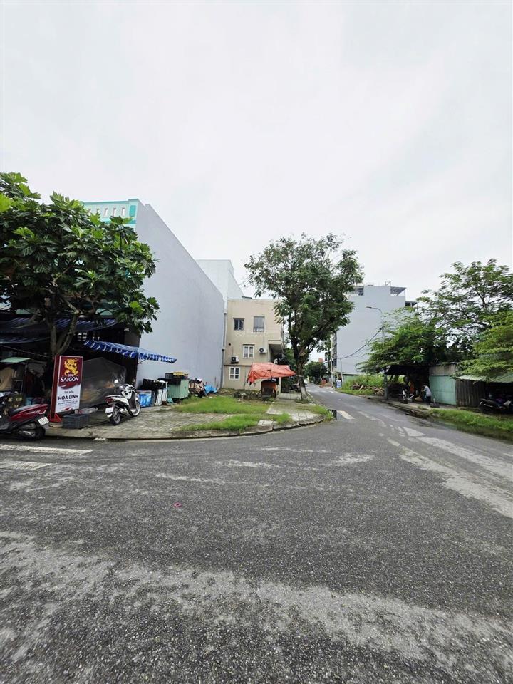 Góc 2mt hoàng bích sơn & lê thước, dt 81m2 ngang 5m5