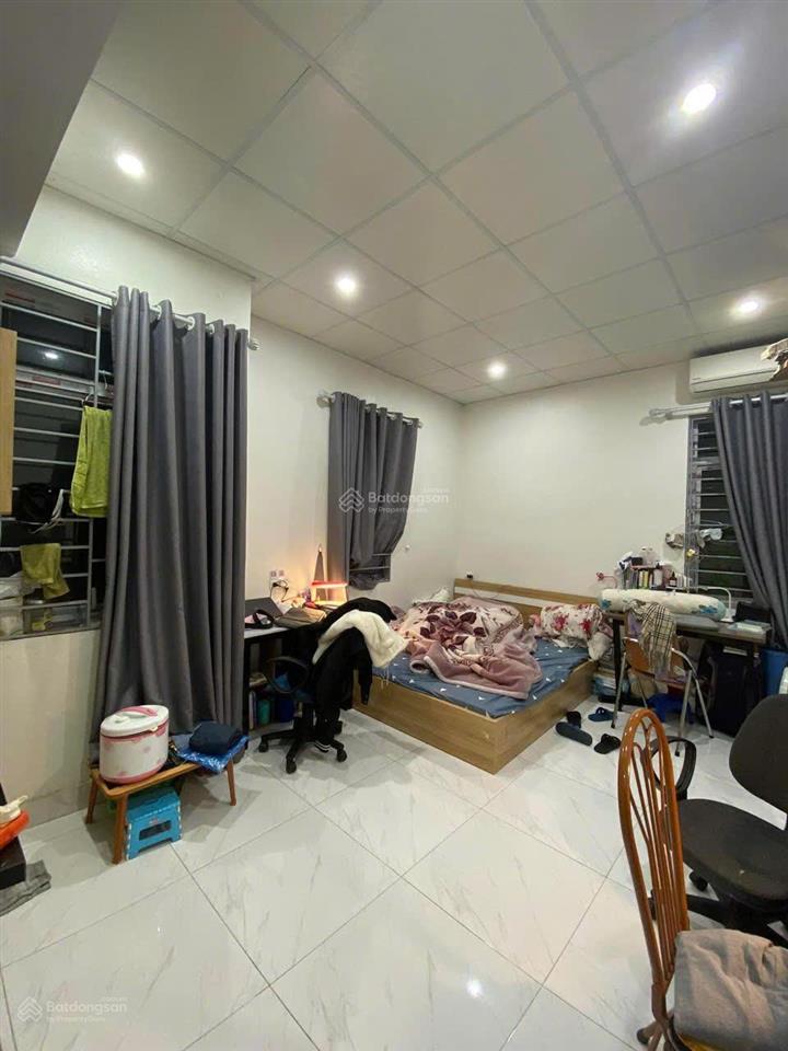 Chính chủ cho thuê ccmn studio tại ngõ 44/64 trần thái tông