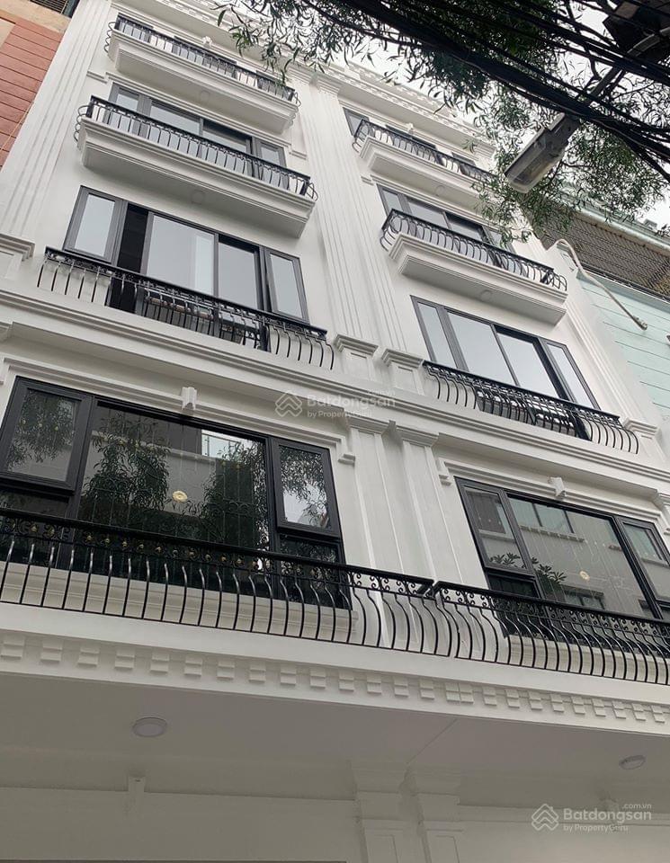 Cần bán đất ở đô thị, dt 301 m2, đường rộng 4,6m, gần đh sư phạm hà nội 2,  a tuấn 0912 981 ***