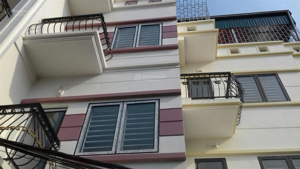 Cần bán đất ở đô thị, dt 301 m2, đường rộng 4,6m, gần đh sư phạm hà nội 2,  a tuấn 0912 981 ***