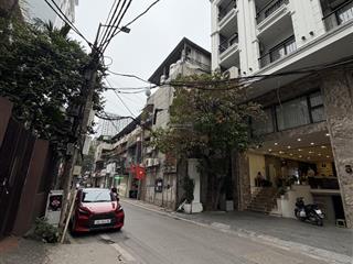 Bán nhà mặt phố kim mã thượng, 75 tỷ, 135m2, view đẹp, 7 tầng thang máy có hầm, lô góc ,kinh doanh