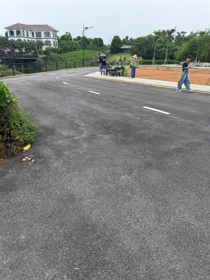 Bán đất tại hạ bằng, đồng trúc hoà lạc 100m2, giá siêu hời, xây cc mini hay ở thì không gì bằng