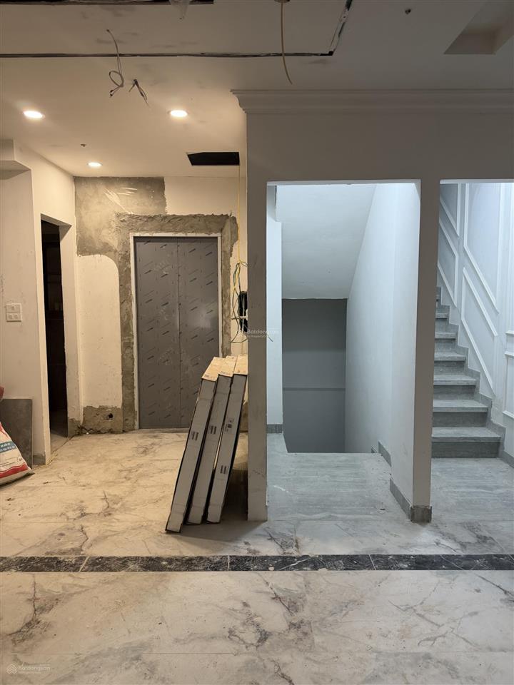 Bán nhà mặt phố hoàng ngân, 11 tầng thang máy, hầm, thông sàn, kinh doanh, văn phòng xây 120m 78 tỷ