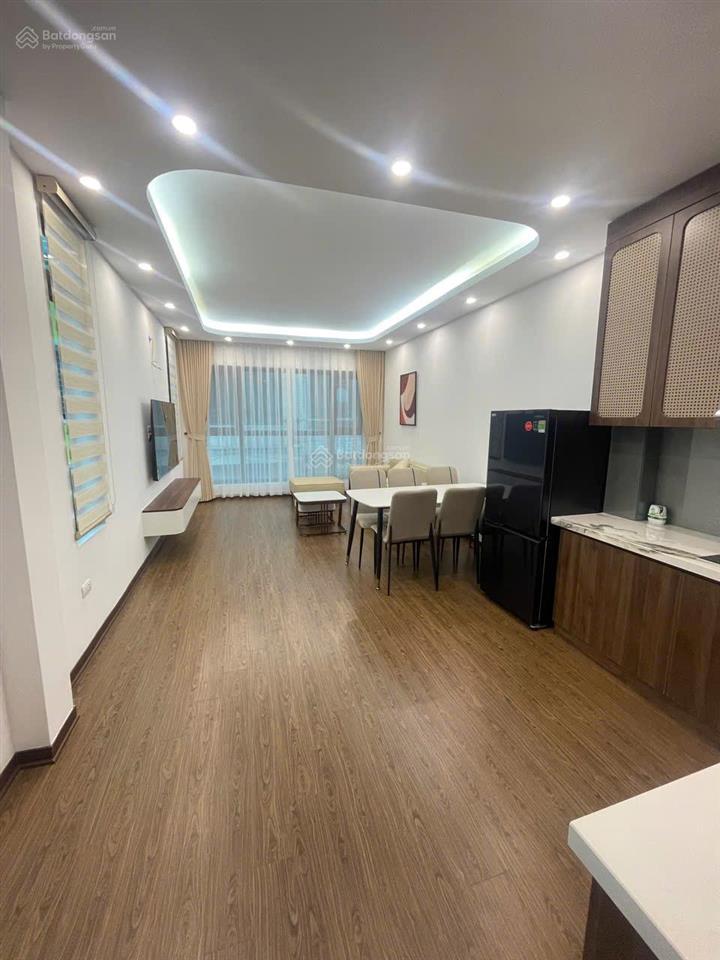 Bán nhà lô góc thạch bàn 233.3m2 full nội thất