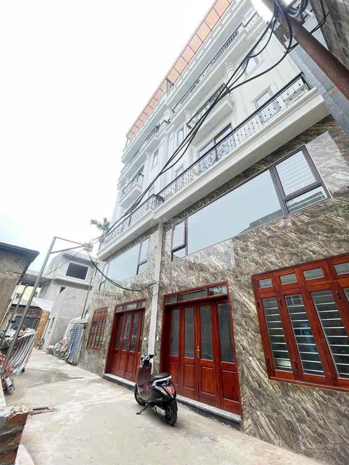 Cơ hội sở hữu nhà đẹp 50m2 khu phố trạm  long biên, vị trí thuận tiện, ở sướng hoặc làm văn phòng