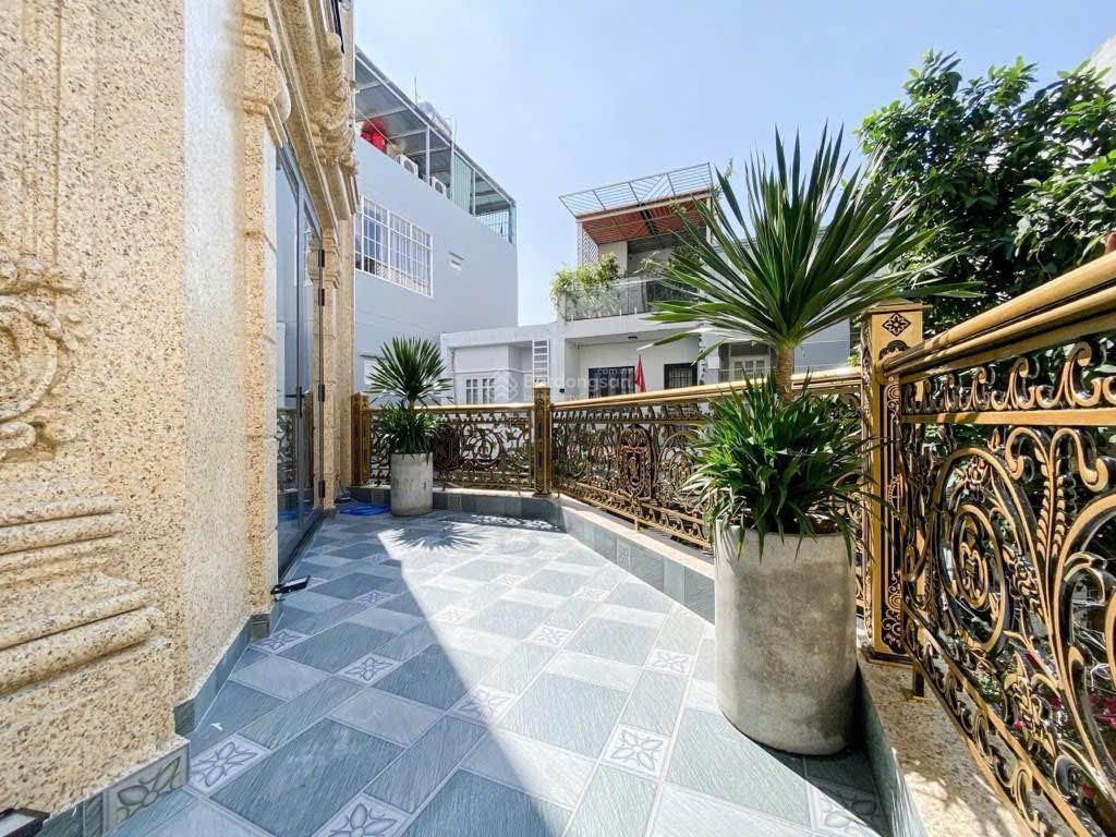 Siêu phẩm 5 tầng hxh hoàng xuân hoành, 60m2, 6.6x11, 5pn, full nội thất, chỉ 8.6 tỷ