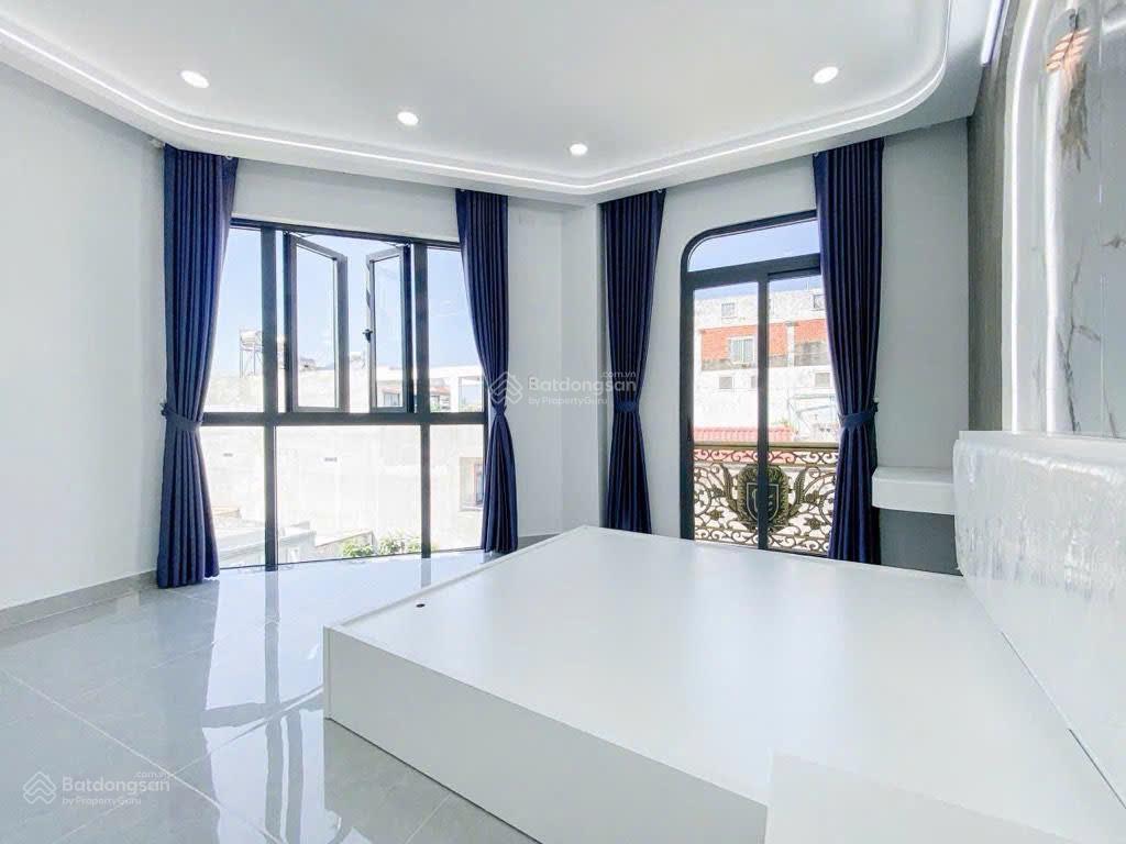 Siêu phẩm 5 tầng hxh hoàng xuân hoành, 60m2, 6.6x11, 5pn, full nội thất, chỉ 8.6 tỷ