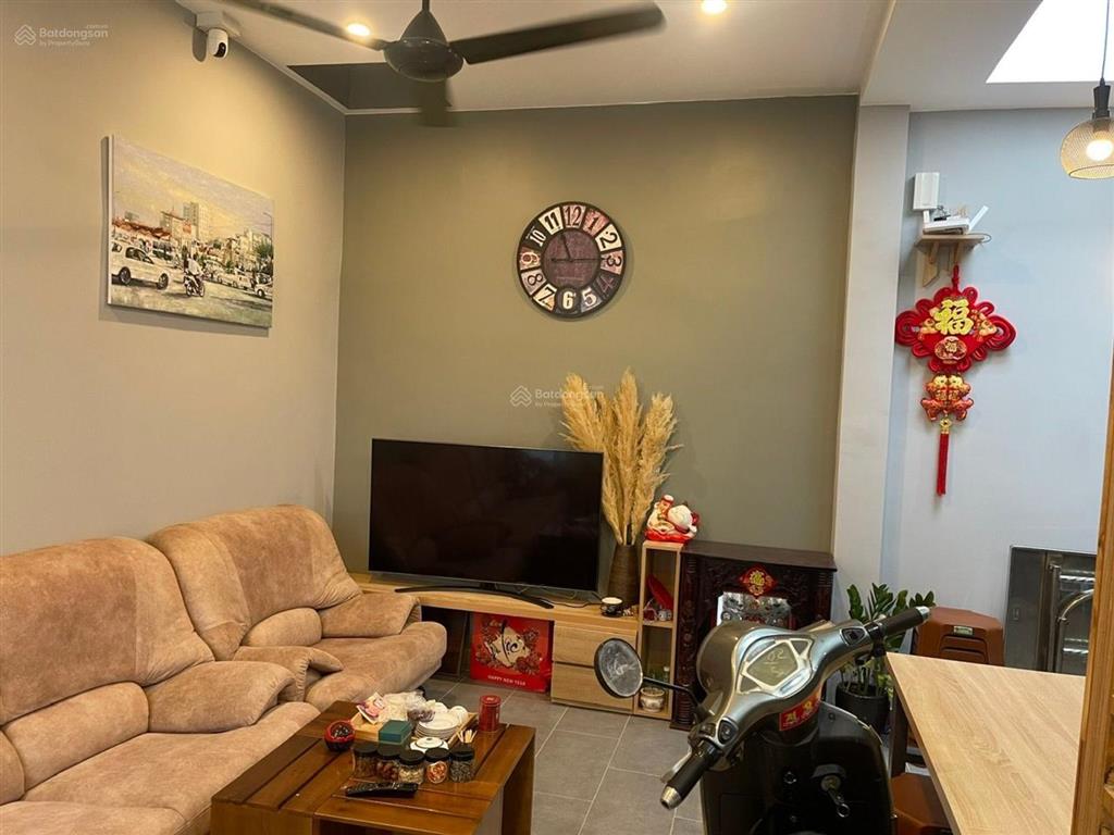 Mặt tiền phạm quý thích, 100m2, nở hậu đẹp, không lộ giới, kd + ở, chỉ 9.9 tỷ tl