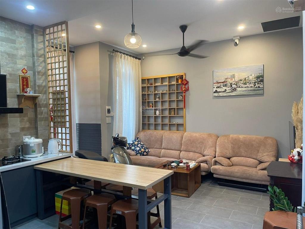 Mặt tiền phạm quý thích, 100m2, nở hậu đẹp, không lộ giới, kd + ở, chỉ 9.9 tỷ tl